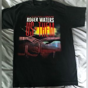 Rogers Waters US+THEM 2017 Tour Tshirt Men’s Sz S Creative Genius of Pink Floyd